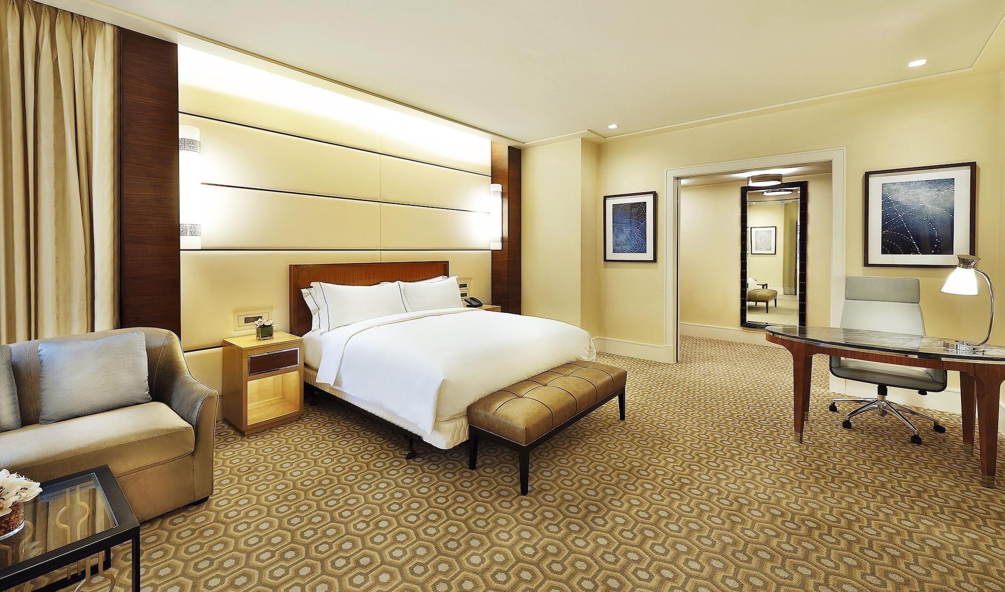 Conrad Jabal Omar Makkah Hotel Mecca Exterior photo A suite at the InterContinental Mumbai
