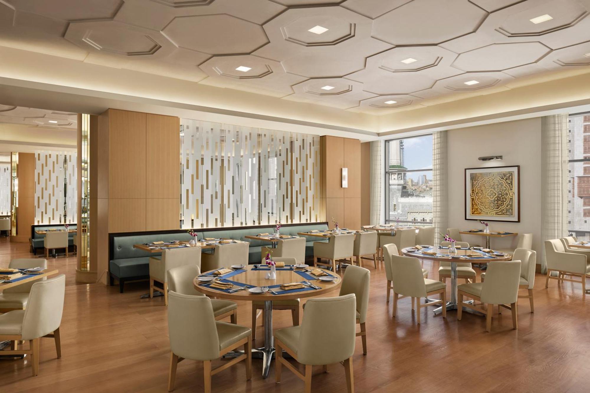 Conrad Jabal Omar Makkah Hotel Mecca Exterior photo The restaurant