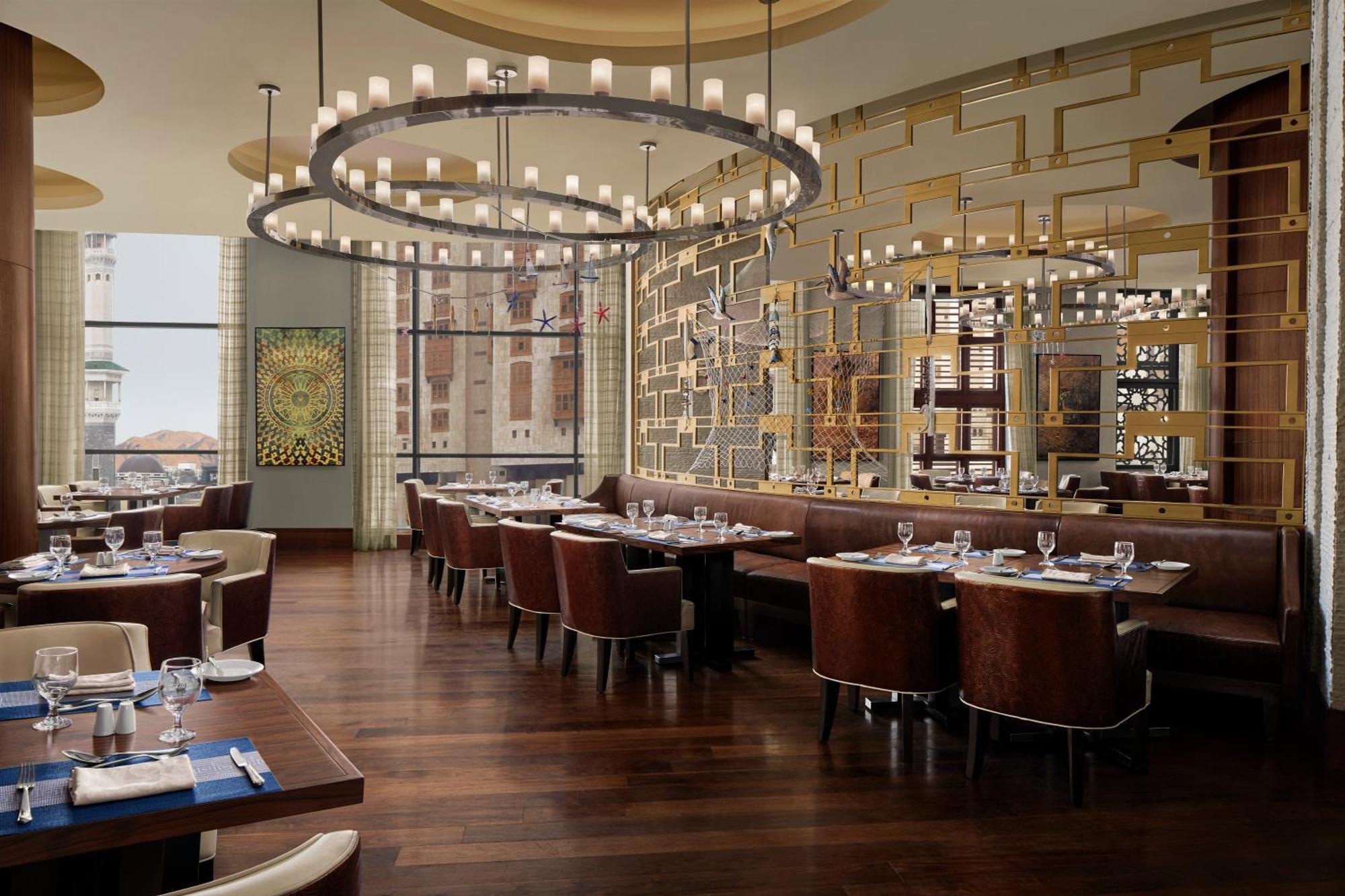 Conrad Jabal Omar Makkah Hotel Mecca Exterior photo The interior of the restaurant